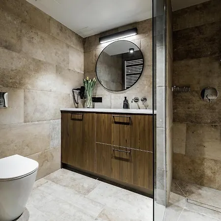 Platinium House & Basen-sauna Centrum Lägenhet